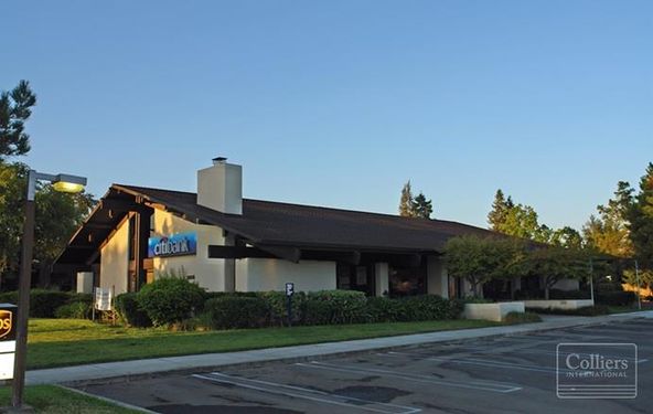 OFFICE BUILDING FOR LEASE AND SALE: 5605 N Pershing Ave, Stockton, CA 95207